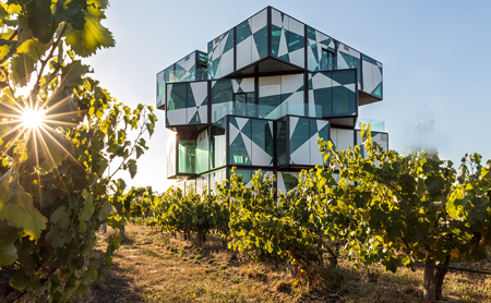 The d’Arenberg Cube

